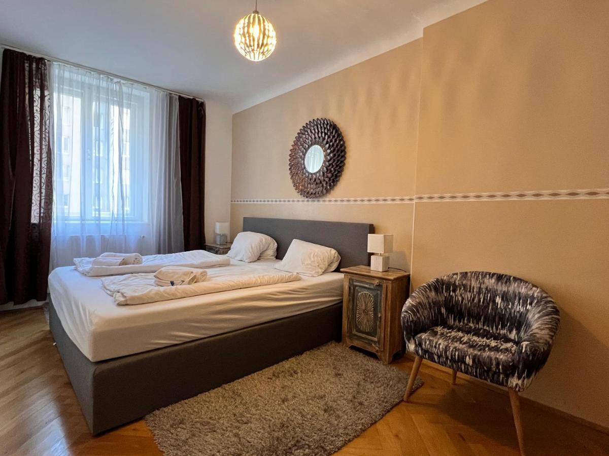 Exclusive Apartment Center Вена Экстерьер фото