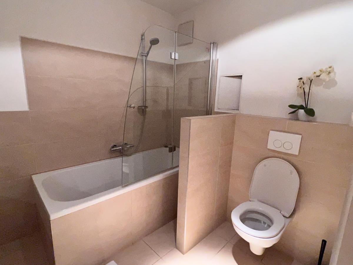 Exclusive Apartment Center Вена Экстерьер фото