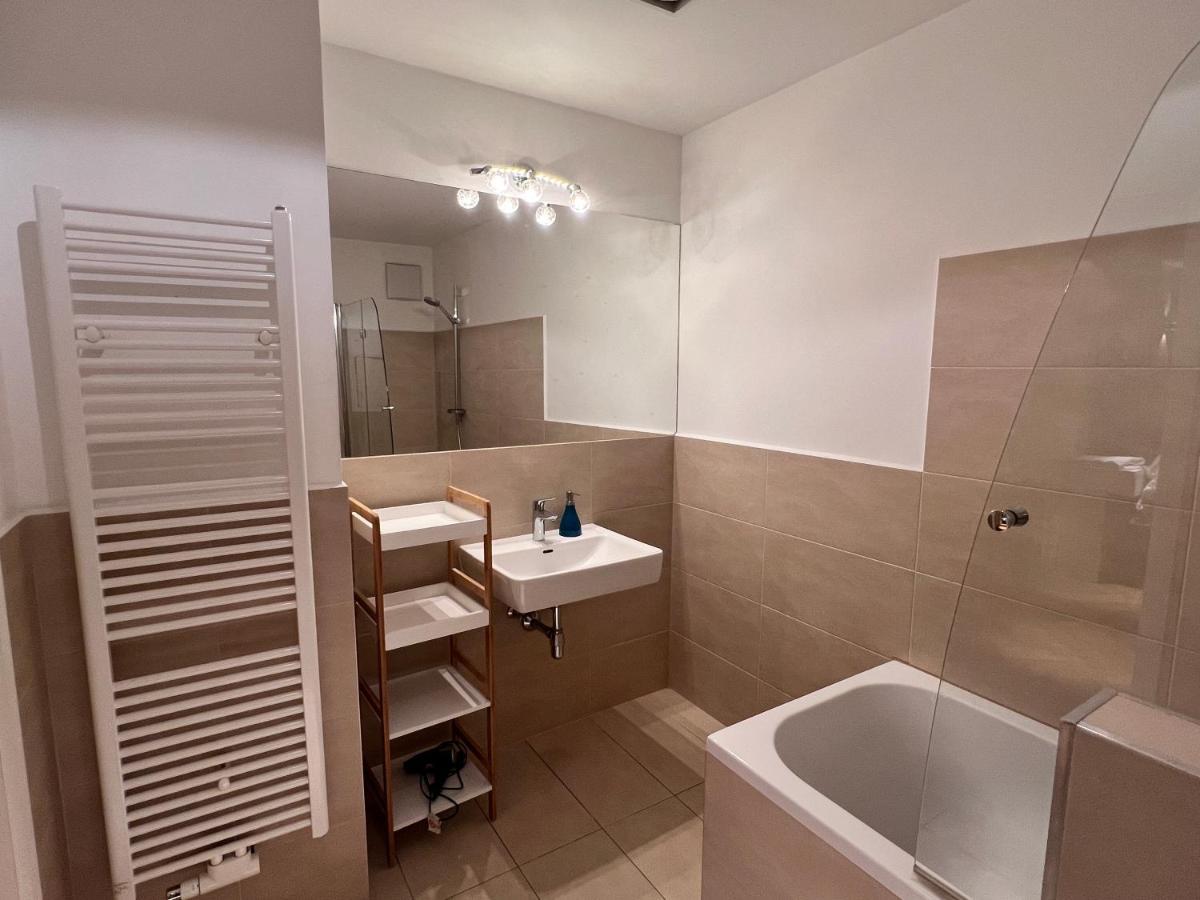 Exclusive Apartment Center Вена Экстерьер фото